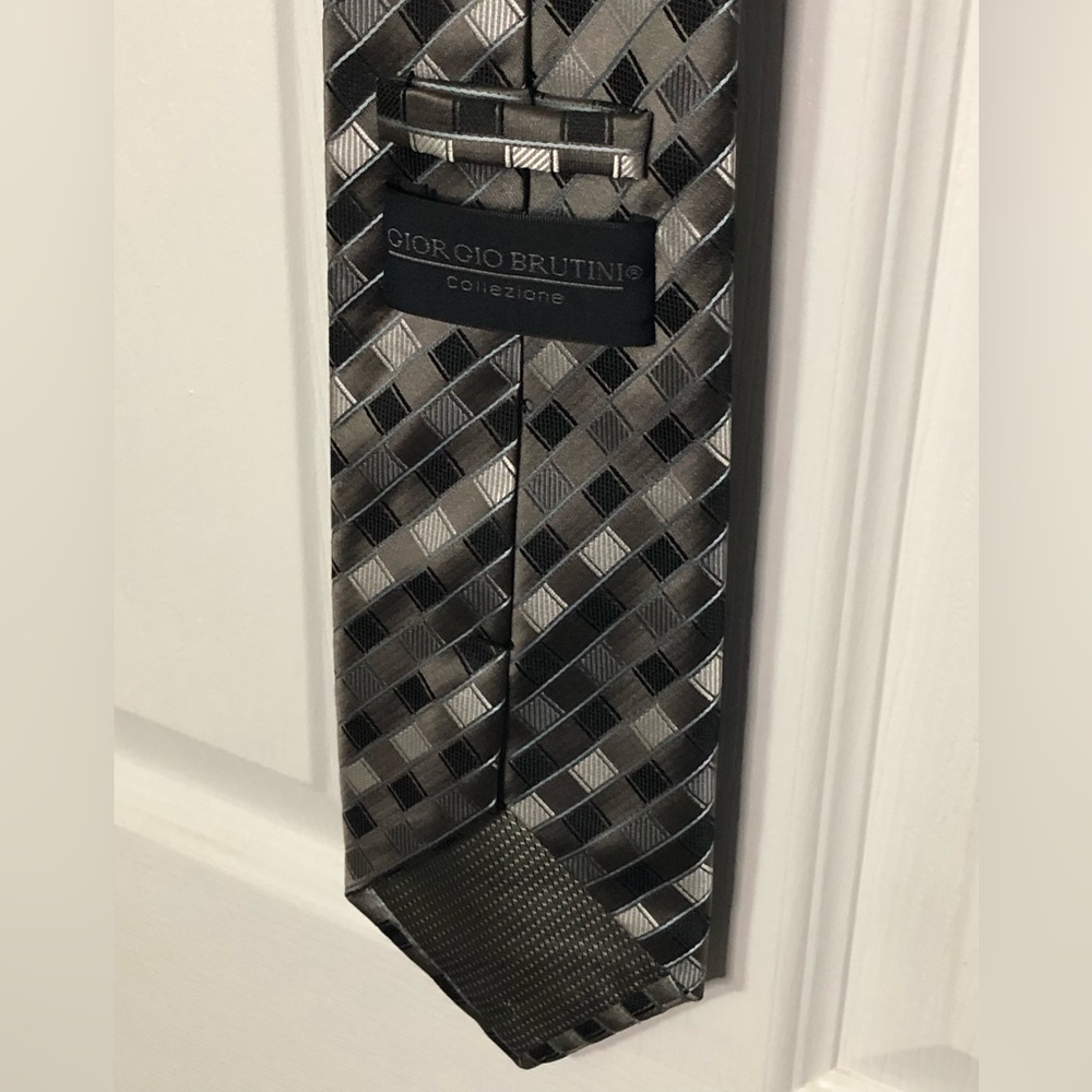 Giorgio Brutini men’s neck tie black/ silver OS - Picture 4 of 4